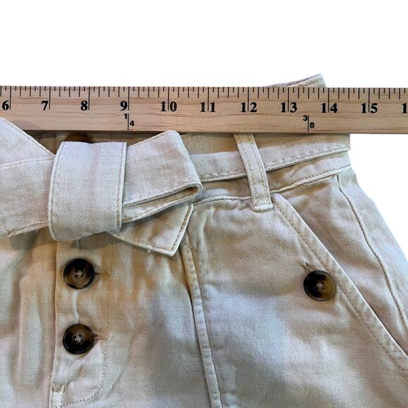 BLANKNYC Exposed Button Twill Self Belted Cuffed Cargo Shorts Camel Size 28 NWT - Picture 5 of 13